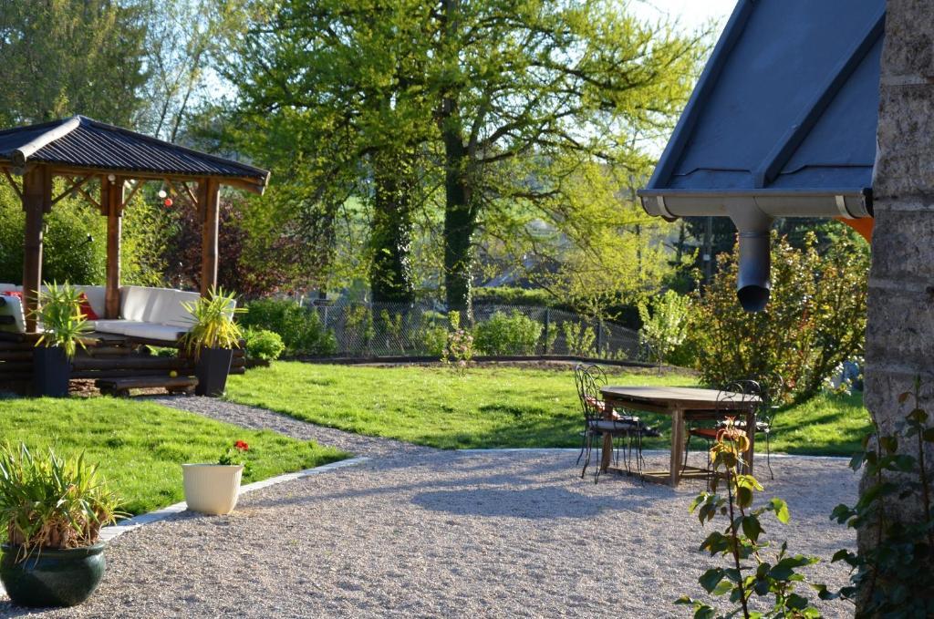 Chambres D'Hotes Le Relais De La Perle Le Vernois Zewnętrze zdjęcie
